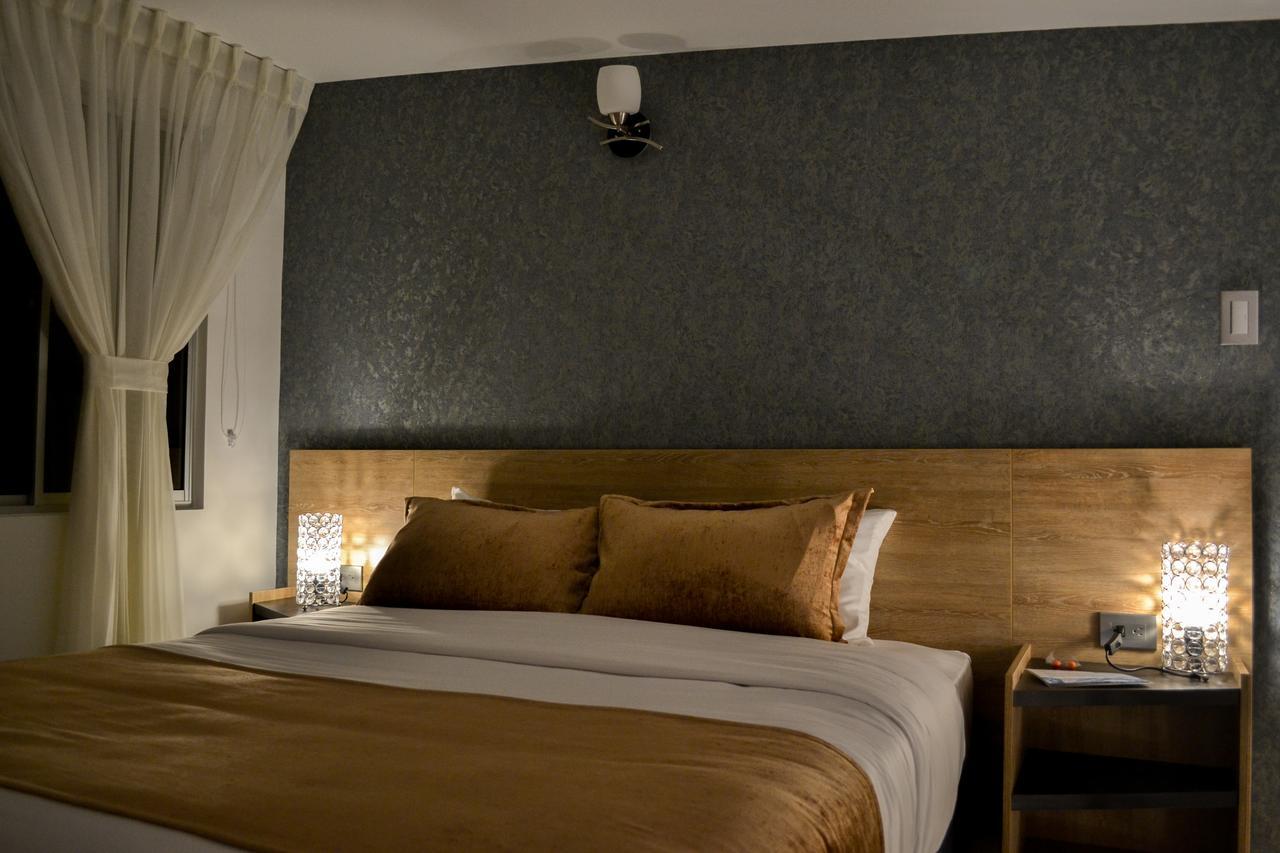 Hotel Lindsay マニサレス エクステリア 写真