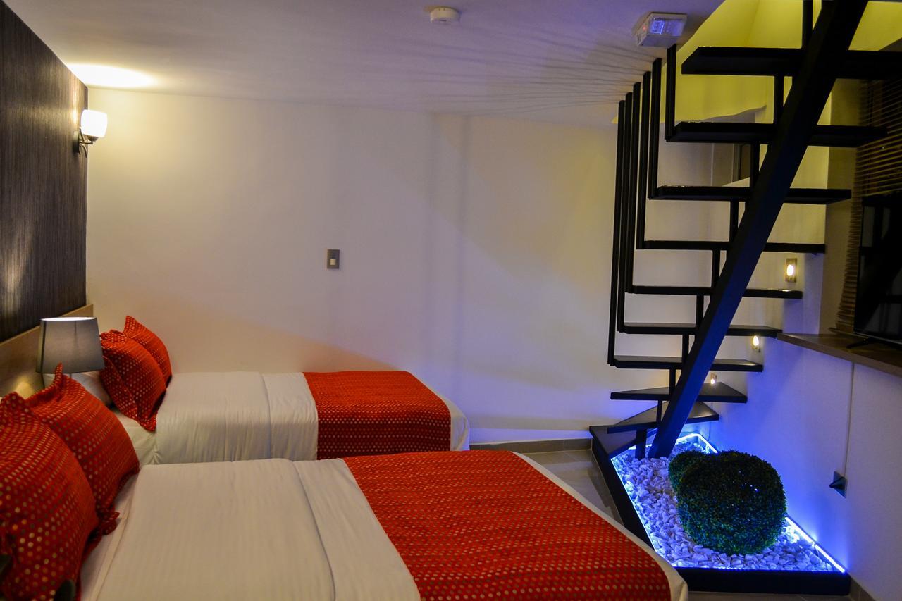 Hotel Lindsay マニサレス エクステリア 写真